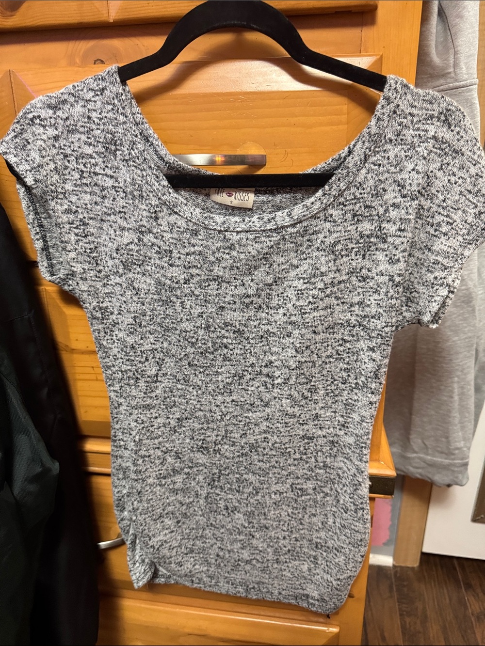 Free Kisses Gray Marled Crewneck Knit Top